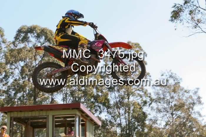 678x444 pixels (74K)